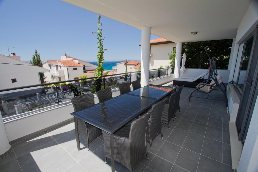 Villa Gg Podstrana Buitenkant foto